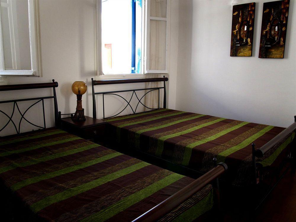 Elena Studios & Suites Орнос Екстериор снимка